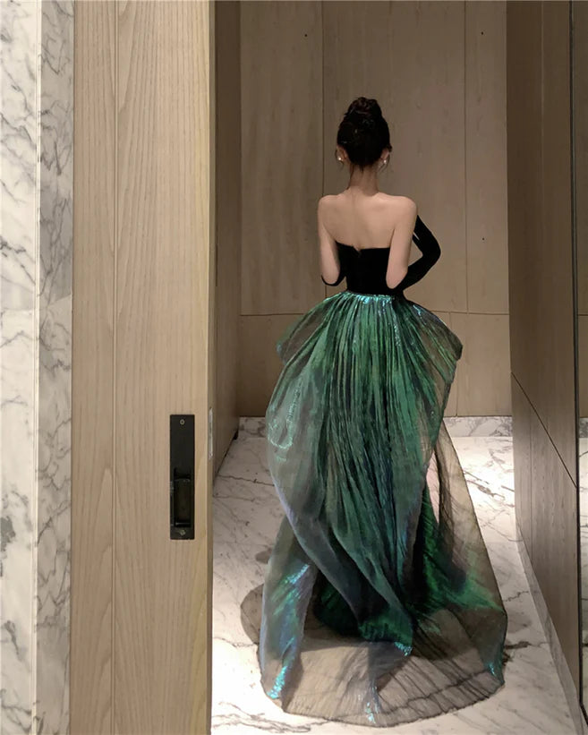 Vestido de fiesta largo de sirena de terciopelo negro con escote en forma de corazón